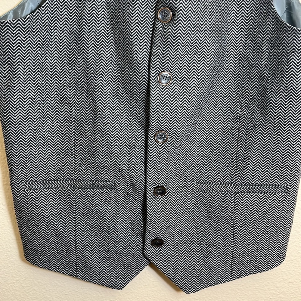 ASOS Design Grey Herringbone Office Evening Neutral Button Vest - Picture 3 of 8